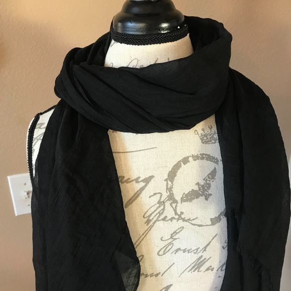 Scarf Wrap - Picture 2 of 7